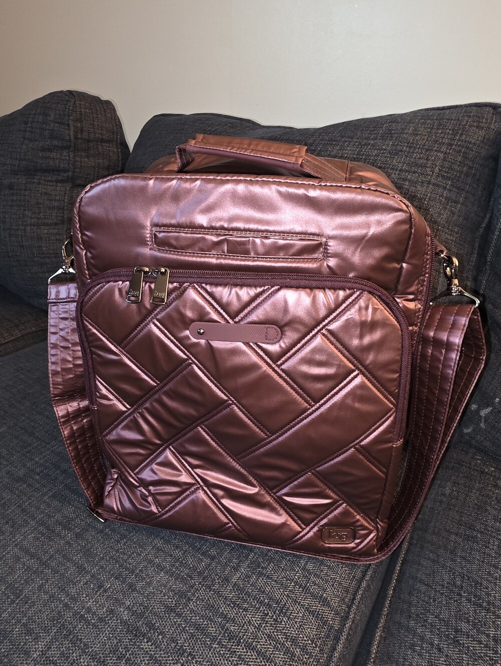 Lug Ranger XL 2 Duffel Bag in Metallic Wine - Great Condition